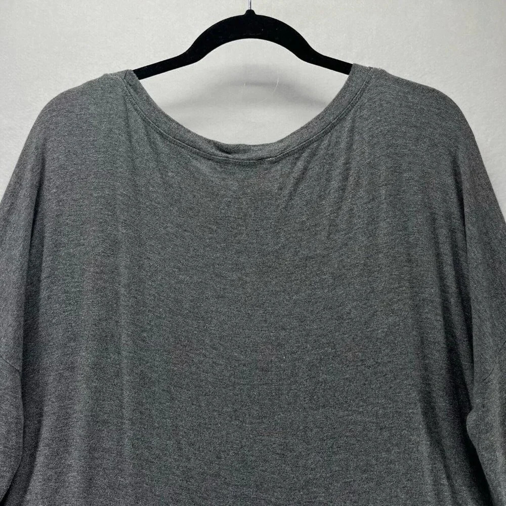 CAbi Top Womens Sz M Oversized Round Neck Long Sleeve Stretch Jersey Rayon Gray - Picture 5 of 11